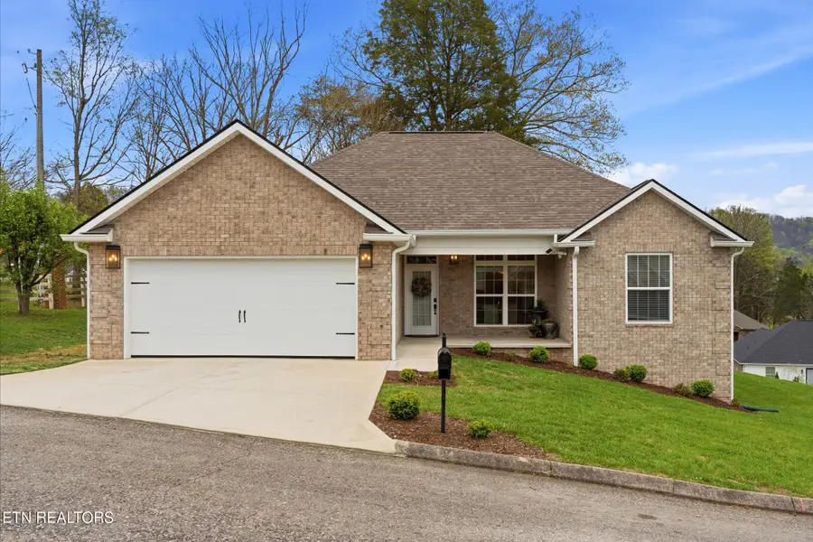 7258 Bethesda Springs Way, Corryton, TN 37721 - #2