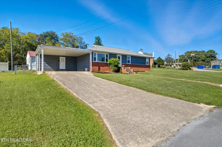 204 Joy St, Seymour, TN 37865 - #2
