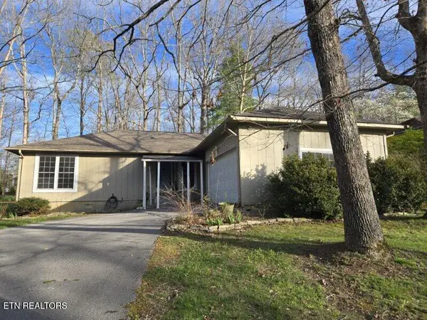 124 Lakeshire Drive, Crossville, TN 38558