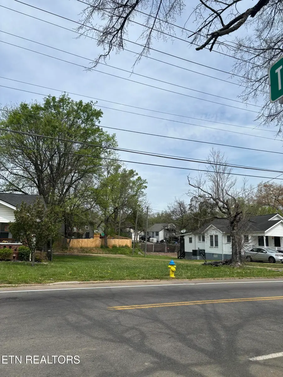 4201 Holston Drive, Knoxville, TN 37914 - #3