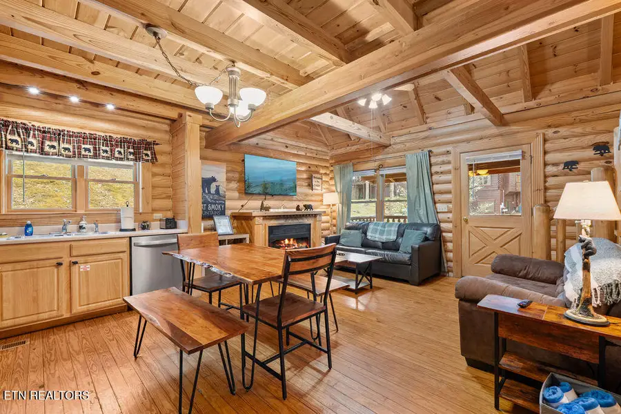 3319 Covered Bridge Way, Sevierville, TN 37862 - #3