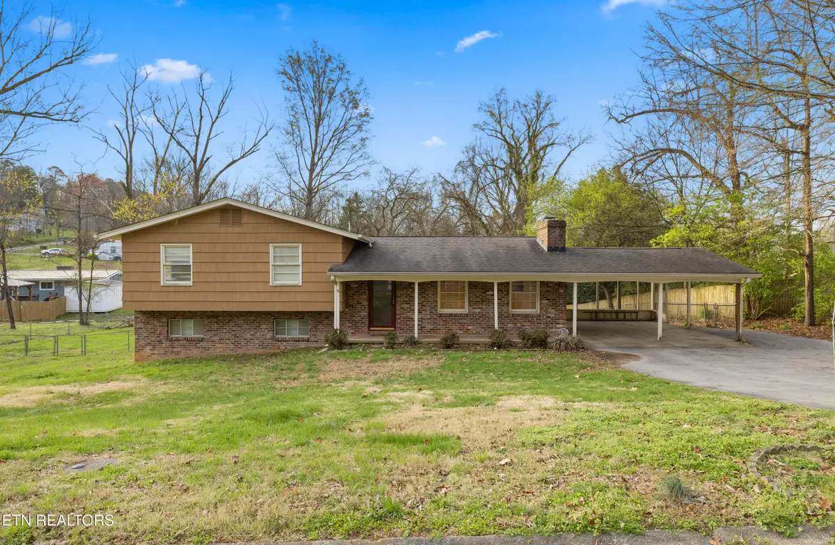 1112 Buckthorn Drive, Knoxville, TN 37912 - #1