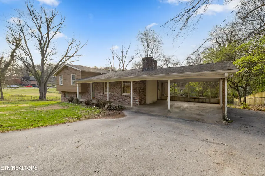 1112 Buckthorn Drive, Knoxville, TN 37912 - #3