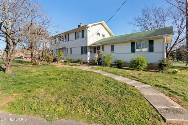 111 Vienna Rd, Oak Ridge, TN 37830