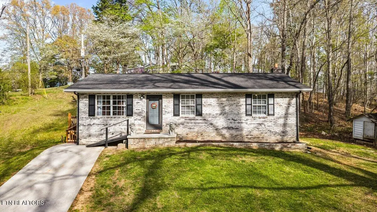 225 Country Way Drive, Lafollette, TN 37766 - #1