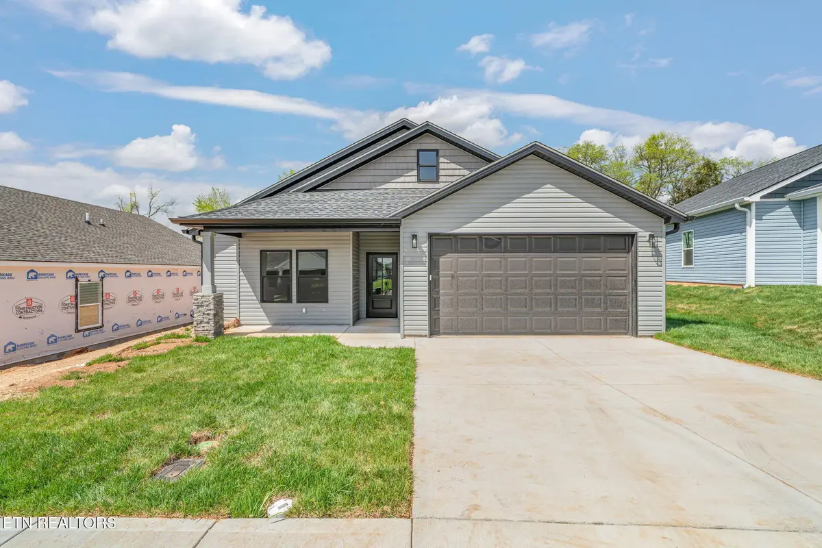 920 Stratford Ave, Sweetwater, TN 37874 - #1