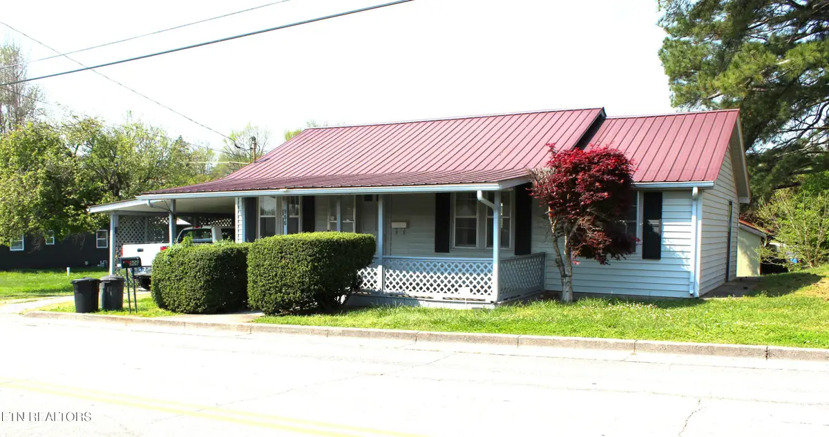 906 Cannon Ave, Sweetwater, TN 37874 - #1