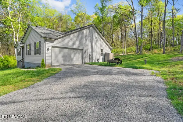 6230 Keck Rd, Knoxville, TN 37912 - #3