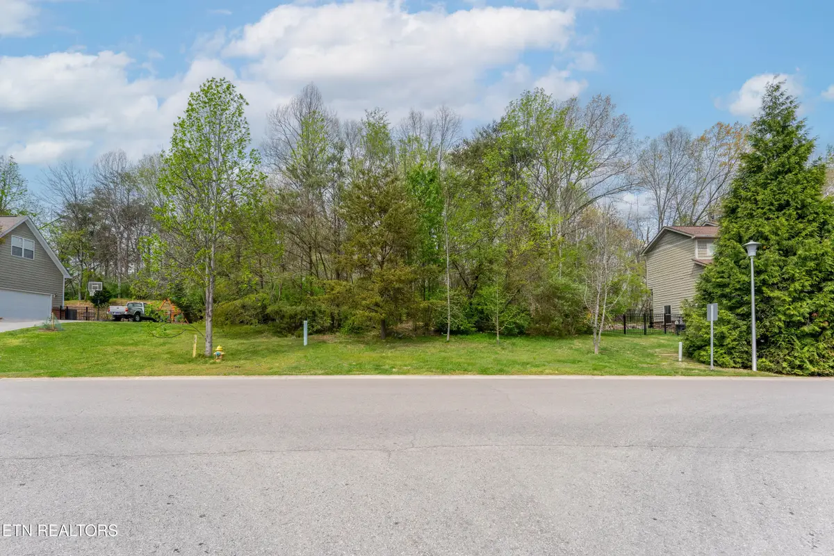 127 Crossroads Blvd, Oak Ridge, TN 37830 - #1