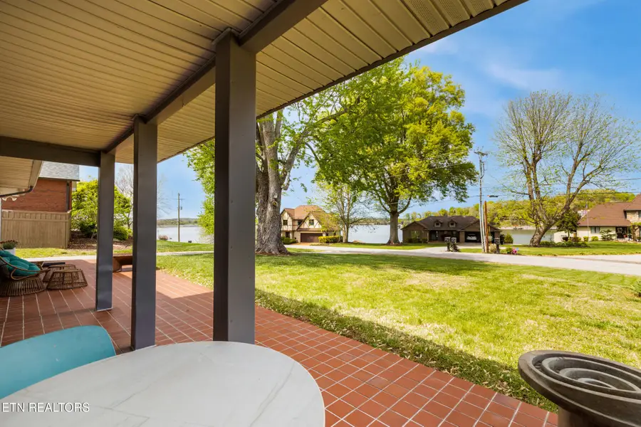 3794 Scenic Drive, Lenoir City, TN 37772 - #3