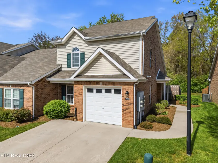 6760 La Christa Way, Knoxville, TN 37921 - #2