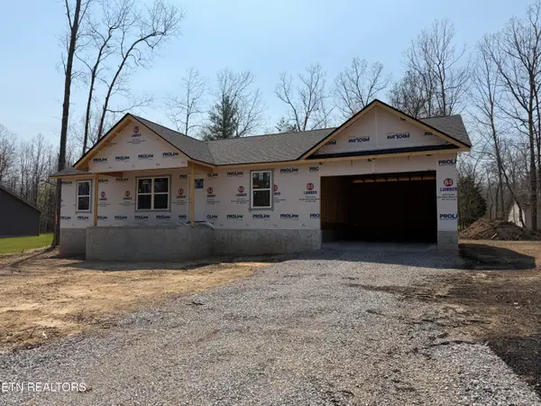 922 Kemah Lane, Crossville, TN 38572