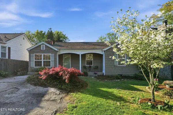 3224 NE Kenilworth Lane, Knoxville, TN 37917