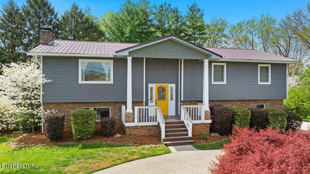 8745 Fox Lonas Rd, Knoxville, TN 37923 - #1