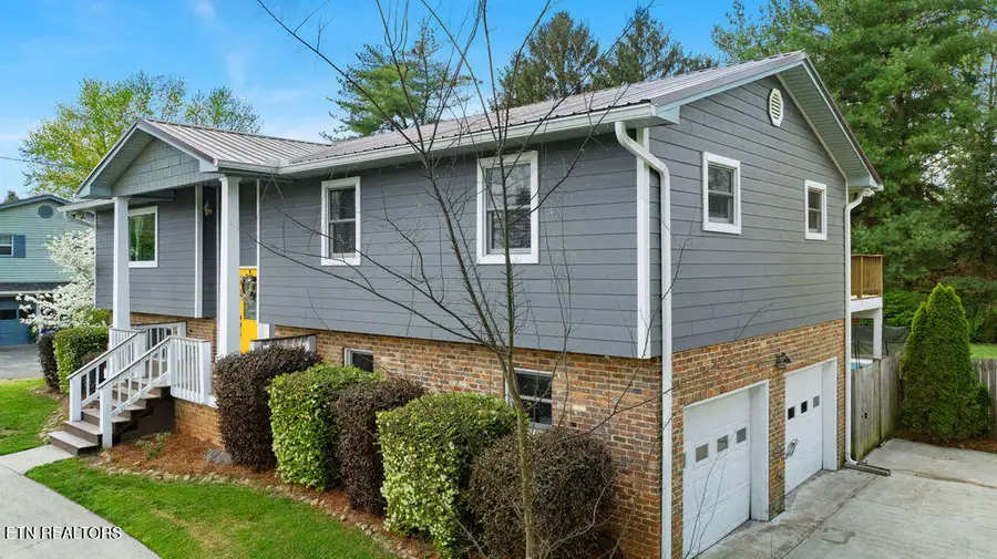 8745 Fox Lonas Rd, Knoxville, TN 37923 - #2