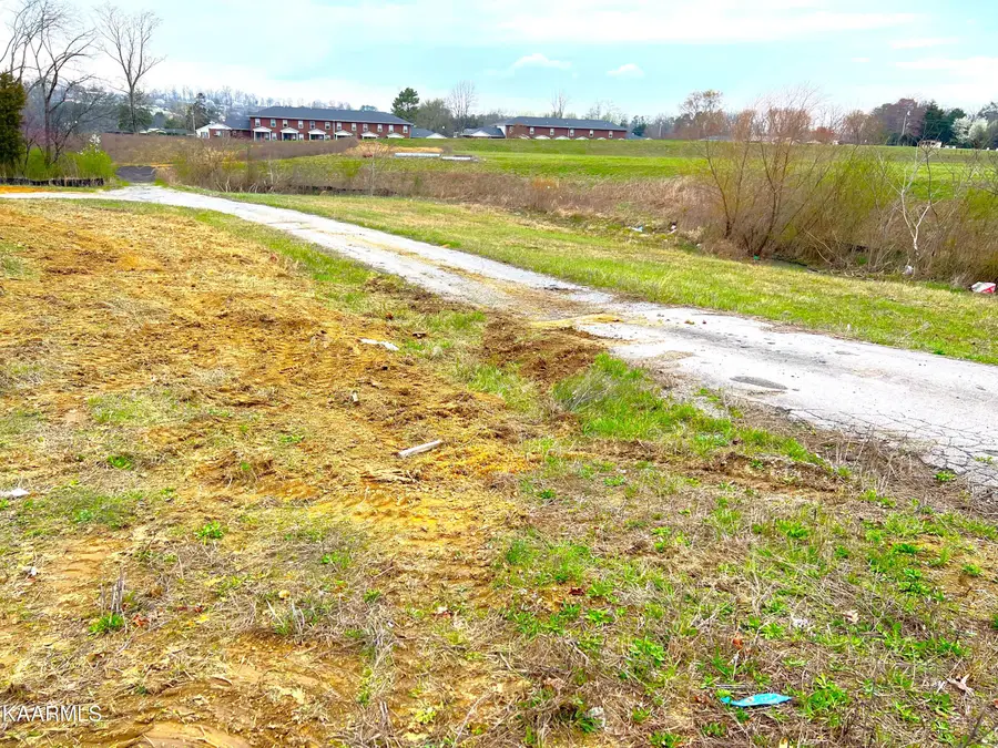 3610 Highway 411, Madisonville, TN 37354 - #3