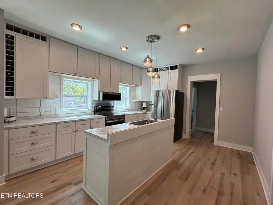 128 Crisp Rd, Lenoir City, TN 37771 - #2