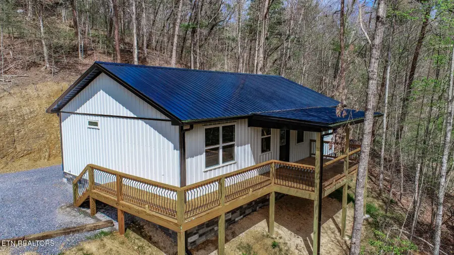 3040 Winding Way, Cosby, TN 37722 - #2