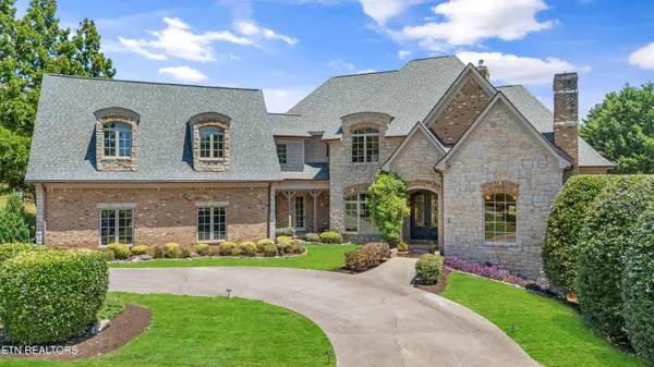 10235 Thimble Fields Drive, Knoxville, TN 37922