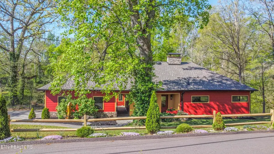 715 Lake Forest Drive, Knoxville, TN 37920 - #3