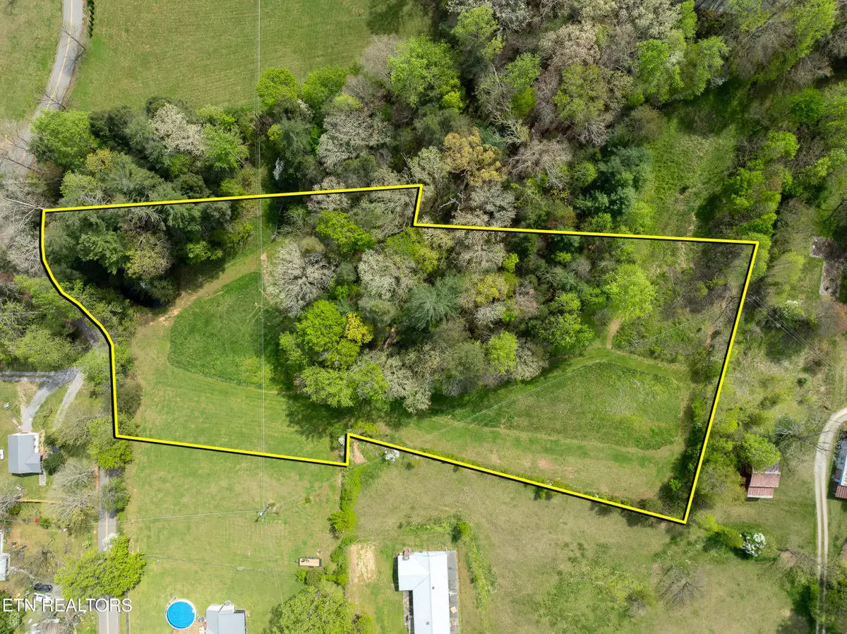 Dry Valley Rd, Townsend, TN 37882 - #1