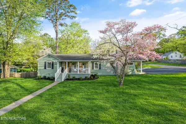 4021 Garden Drive, Knoxville, TN 37918