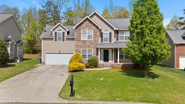 3418 Grassy Pointe Lane, Knoxville, TN 37931