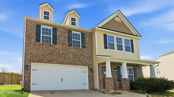 236 Gail Lane, Lenoir City, TN 37772