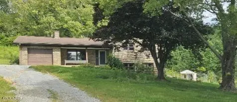 516 Cumberland Estates Rd, Cumberland Gap, TN 37724 - #1