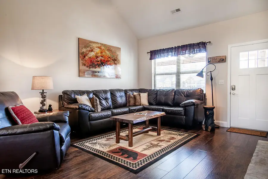 338 Shooting Star Loop #203, Townsend, TN 37882 - #2