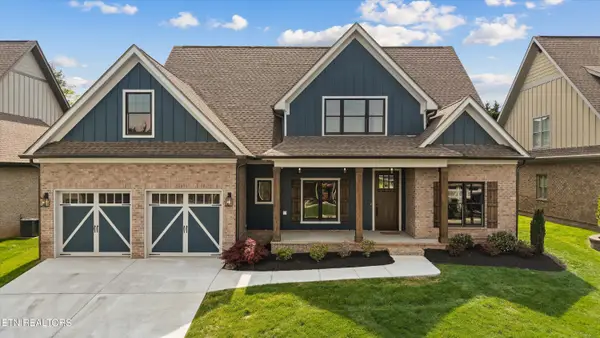 2323 Misty Mountain Circle, Knoxville, TN 37932