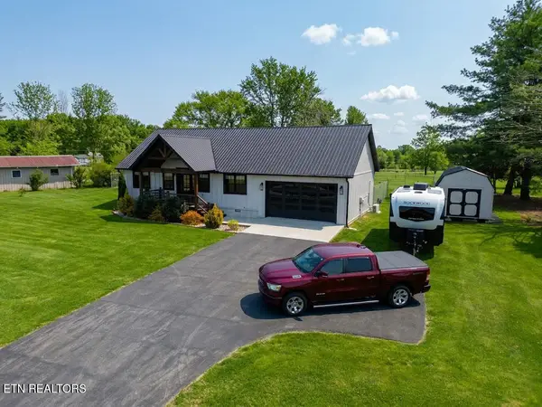 105 Bill Cobb Rd, Jamestown, TN 38556