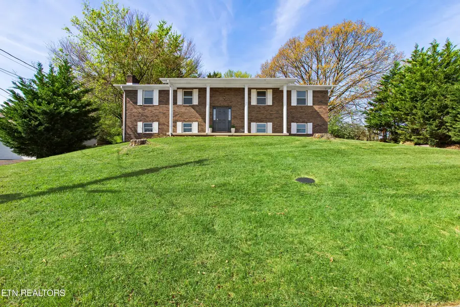 7525 Pinen Drive, Knoxville, TN 37938 - #3