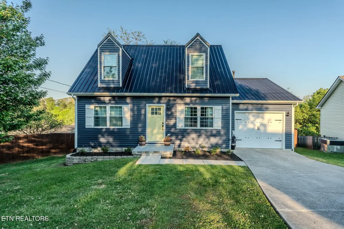 2324 Wadsworth Drive, Knoxville, TN 37921 - #1