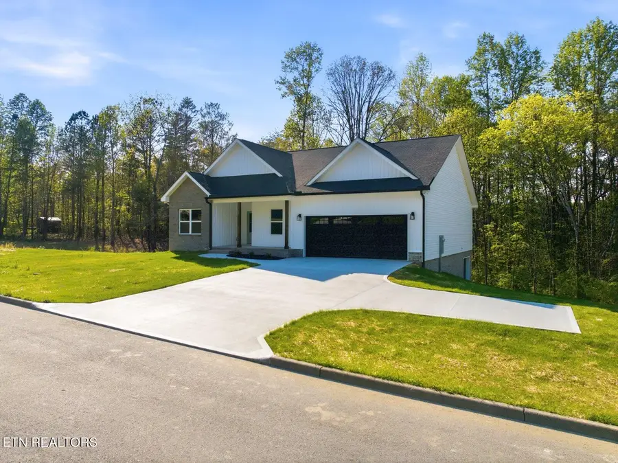 305 Shadows Lawn Drive, Athens, TN 37303 - #3