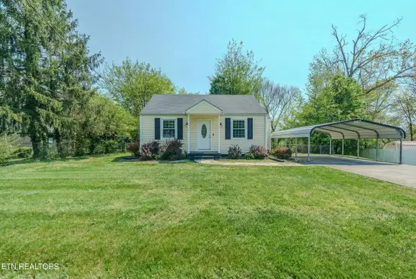 706 Henrietta Drive, Knoxville, TN 37912