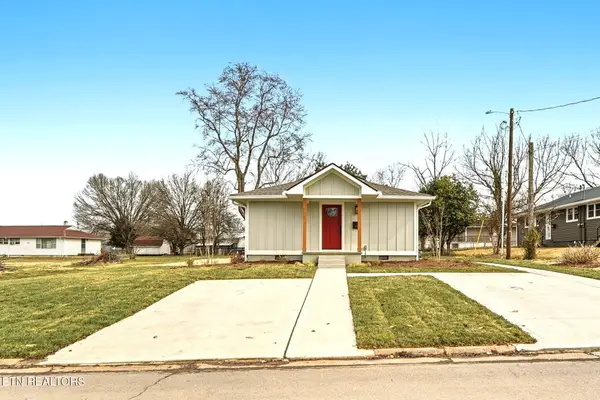 120 Marquette Rd, Oak Ridge, TN 37830