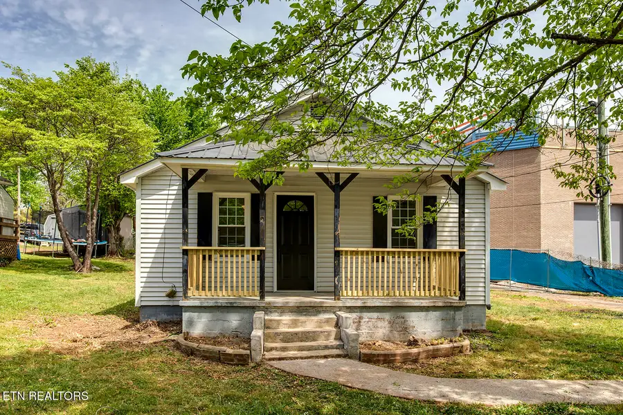 1315 Grove St, Loudon, TN 37774 - #2