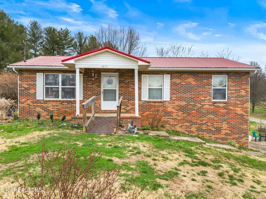 3013 Buckingham Rd, Greeneville, TN 37745 - #2
