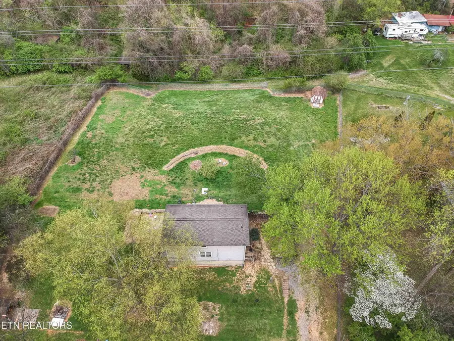 6129 Lacy Rd, Knoxville, TN 37912 - #3