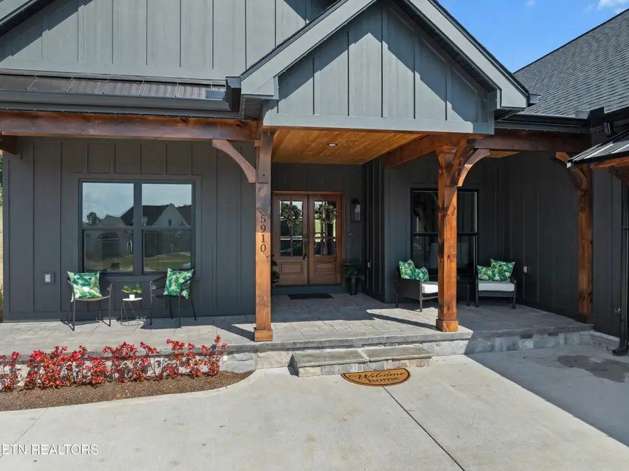 5910 John Drive, Greenback, TN 37742 - #3