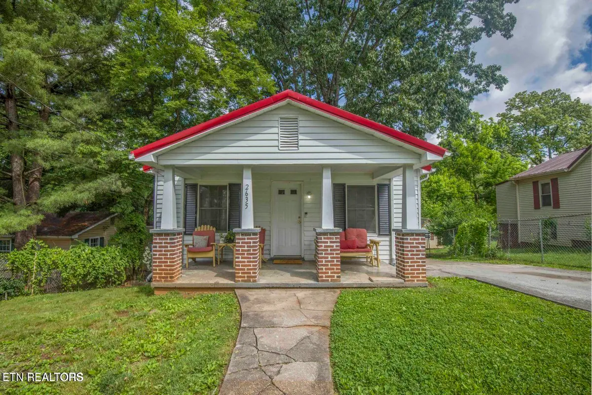 2635 Gaston Ave, Knoxville, TN 37917 - #1