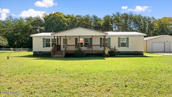 10985 Lantana Rd, Crossville, TN 38572
