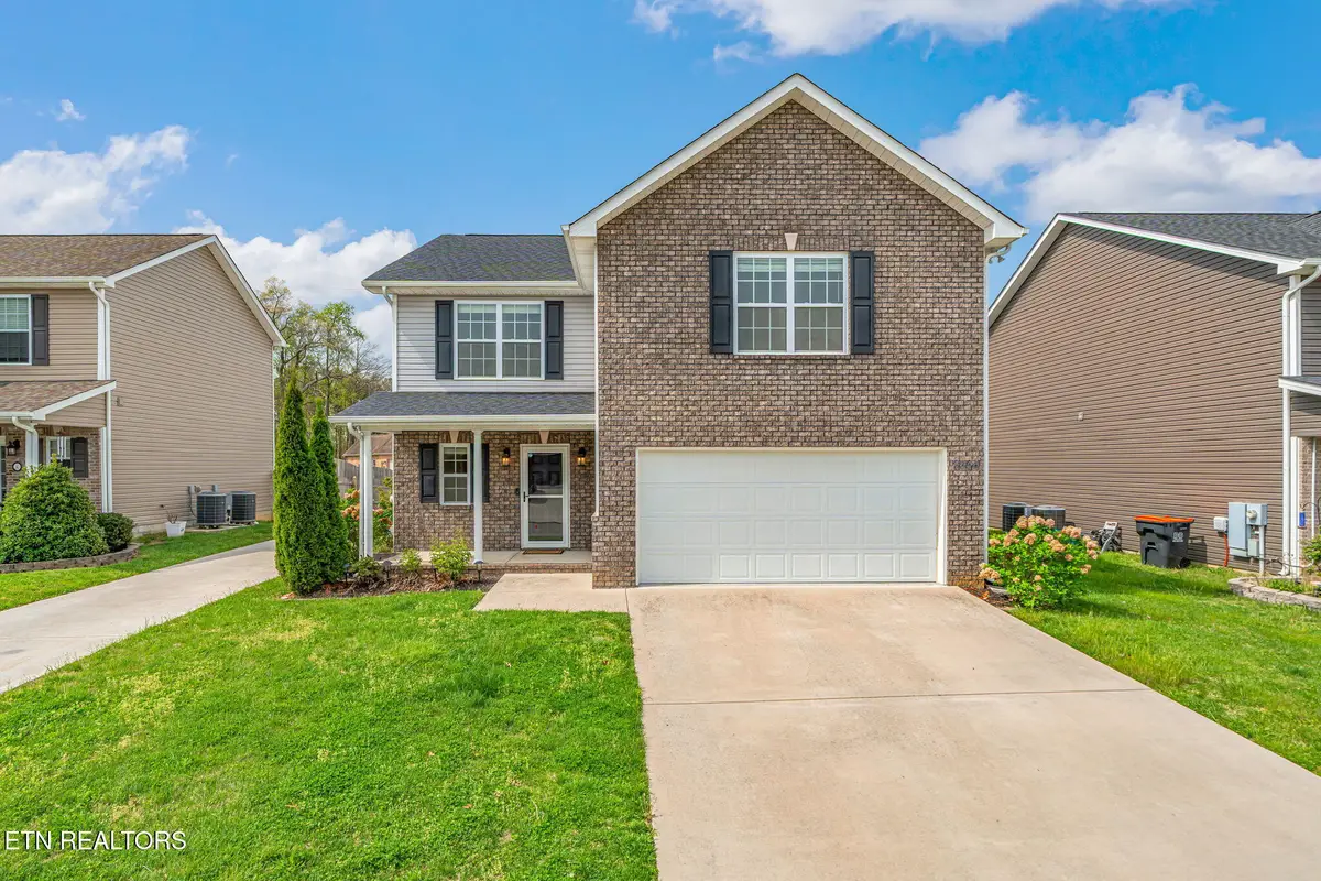 7634 Dupree Rd, Knoxville, TN 37920 - #1