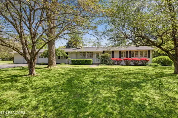 7002 Downing Drive, Knoxville, TN 37909