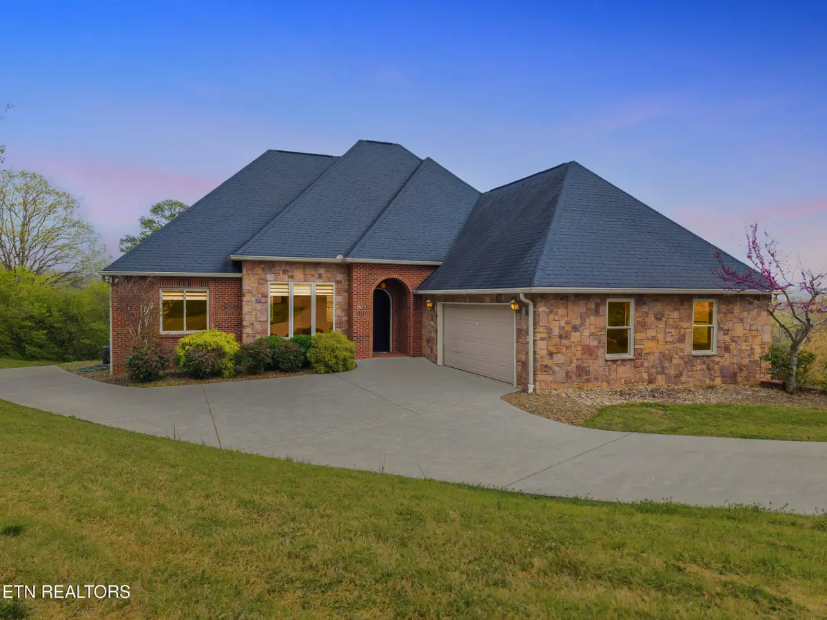 3835 Admirality Lane, Knoxville, TN 37920 - #1