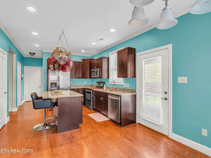 807 Galloping Lane, Powell, TN 37849 - #3