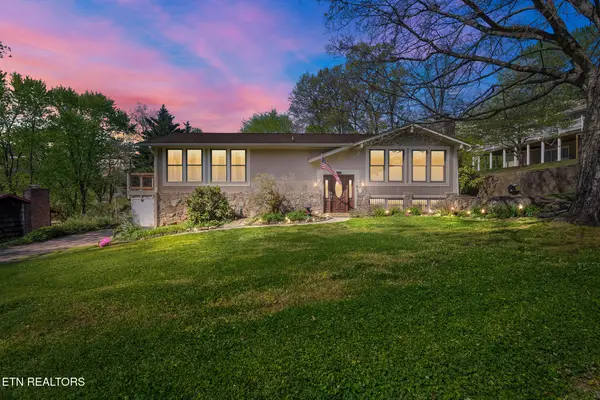 1623 Hightop Tr, Knoxville, TN 37923