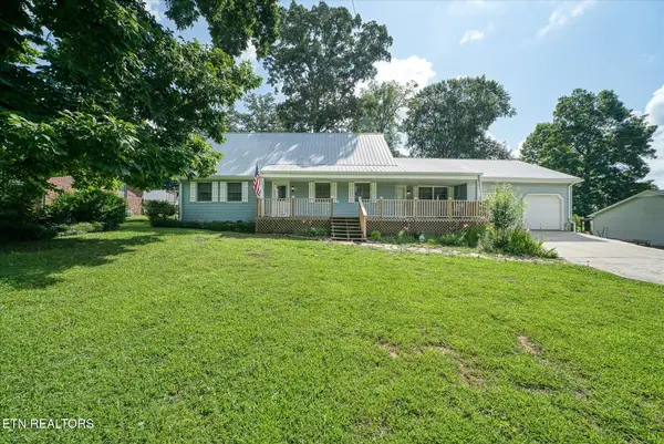 221 Magnolia Rd, Sparta, TN 38583