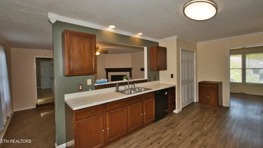 2706 Kentwood, Kodak, TN 37764 - #3